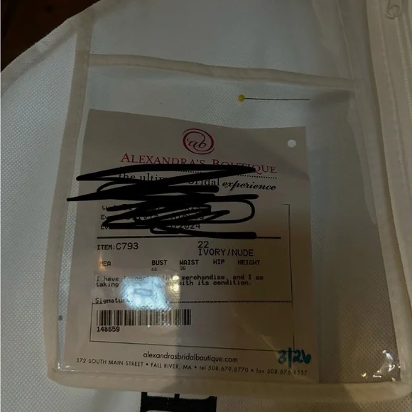 Stunning Ivory Sequin Wedding Dress - Picture 11 of 16